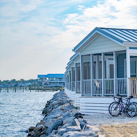 Blufin Bungalows & Marina Чинкотиг Екстериор снимка
